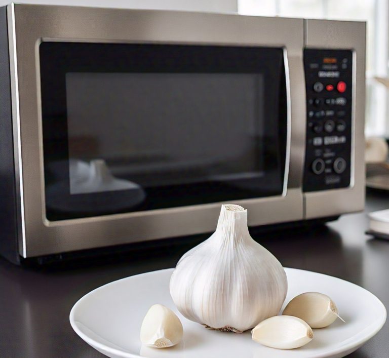 cooking garlic in the microwave