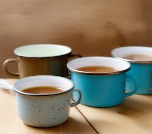 microwaving enamel mugs to warm beverages